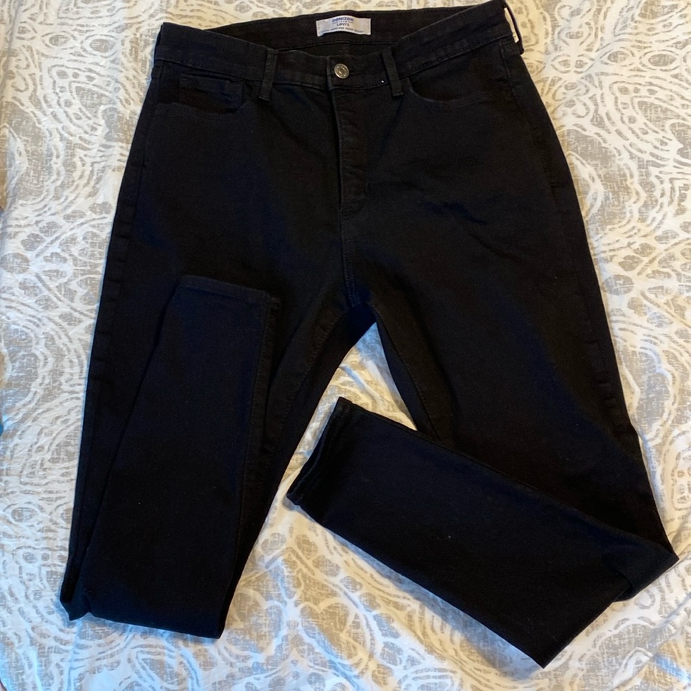 Denizen from Levi’s ultra high-rise, super skinny